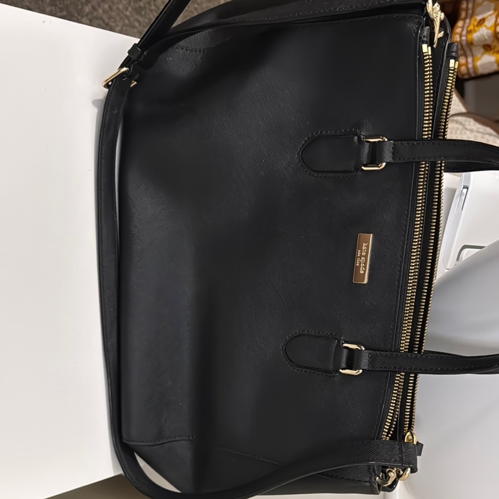 Kate Spade Black and Gold Shoulder Bag with Structured Design